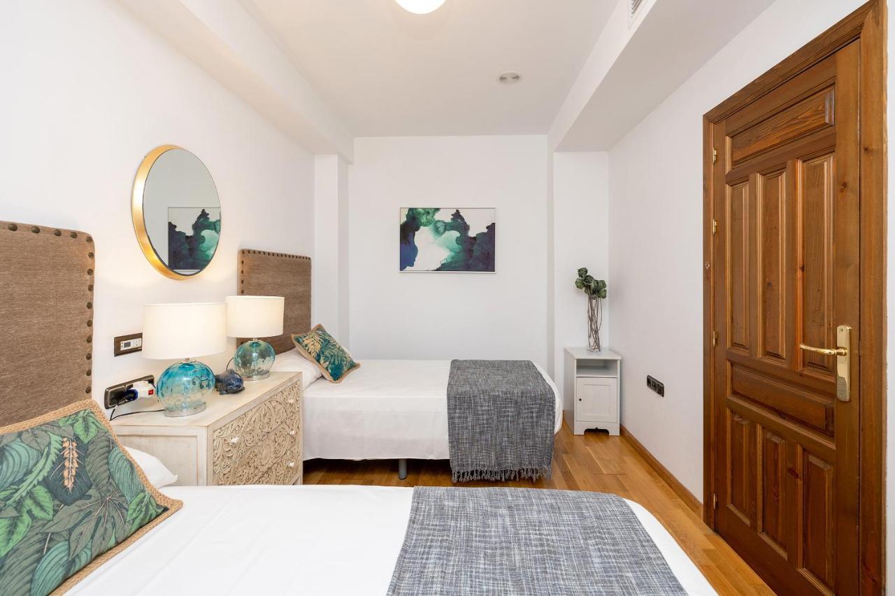 Dreaming Bib Rambla - Free Parking Apartment Granada Exterior photo
