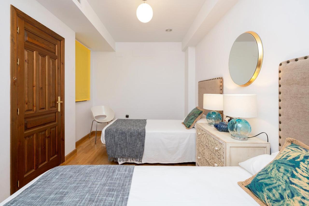 Dreaming Bib Rambla - Free Parking Apartment Granada Exterior photo